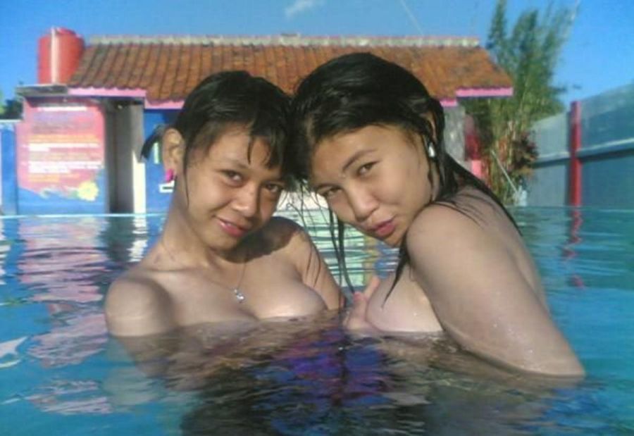 memek montok