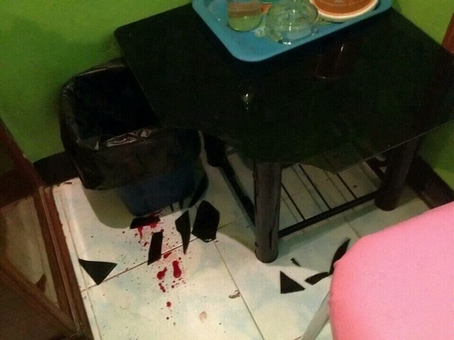 orang gemuk bersetubuh