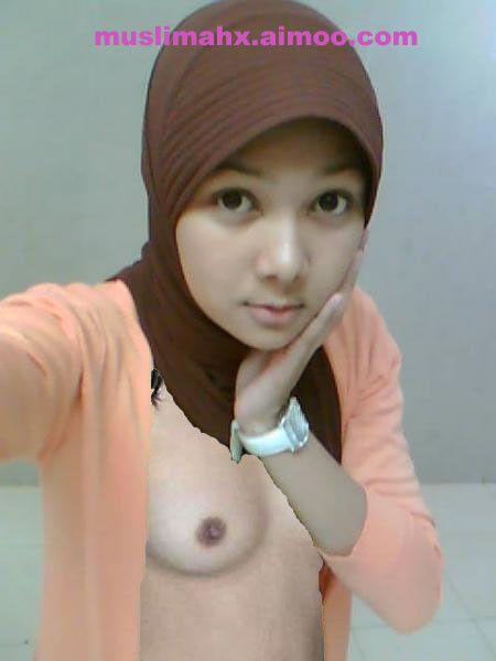 memek bugil lagi ngangkang