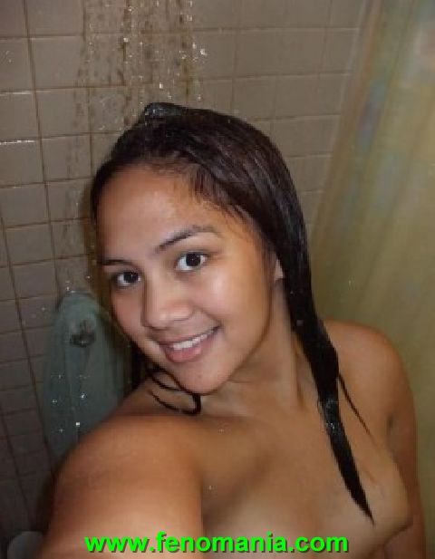 memek bugil lagi ngangkang