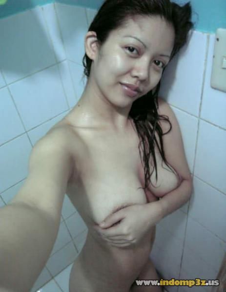 cantik bugil masturbasi
