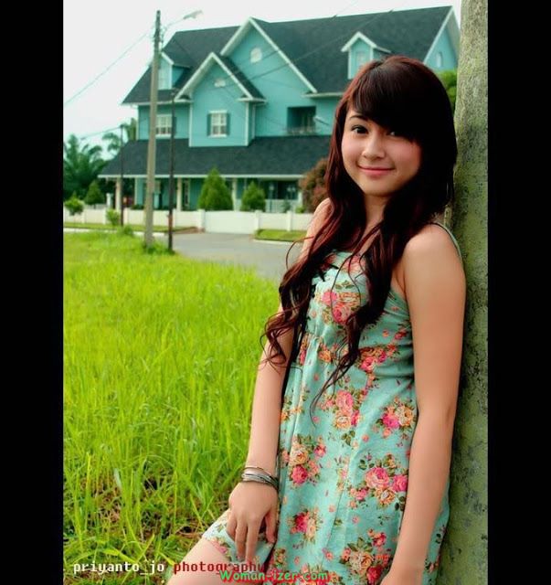abg cantik bugil