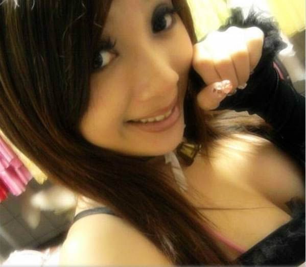 siswi amoy