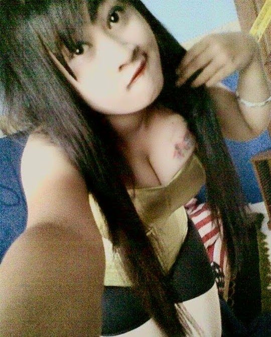 cewek tetek montok