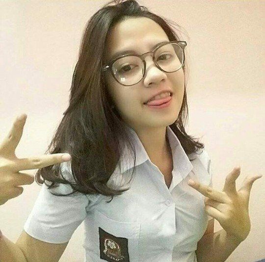 masturbasi cewek telanjang