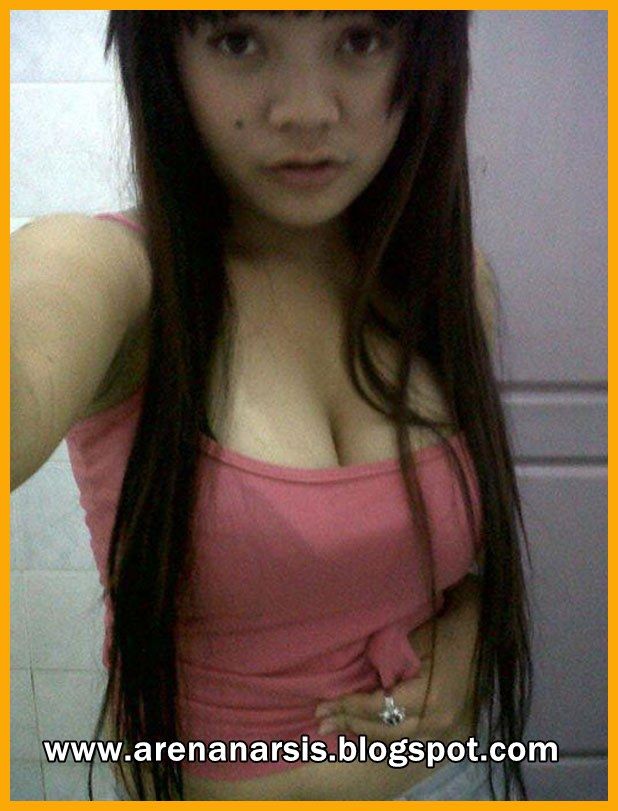 cewek montok mulus