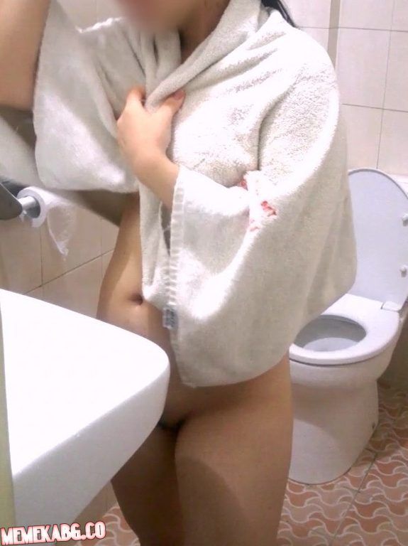 ngentot memek abg