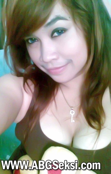 cewek imut mulus