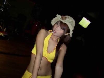 cewek bugil indonesia
