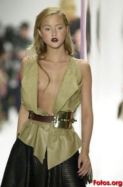 holly valance