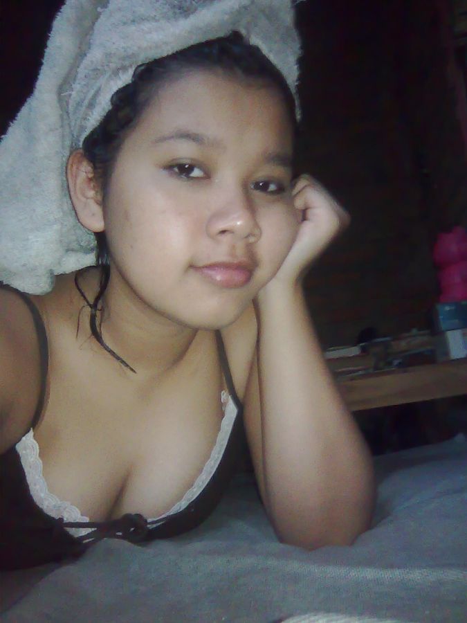 payudara montok gadis india