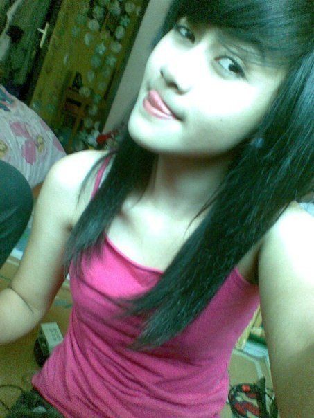 gambar cewek mandi