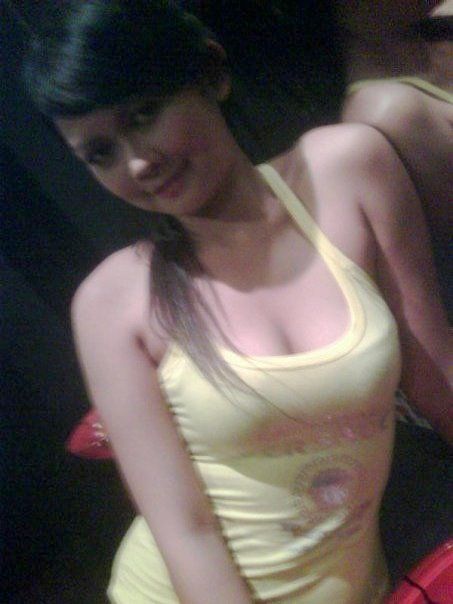 bugil montok dientot