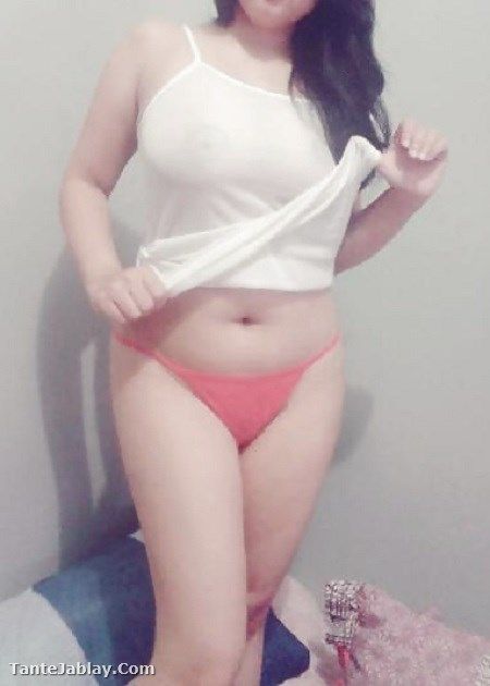 cewek cantik putih mulus