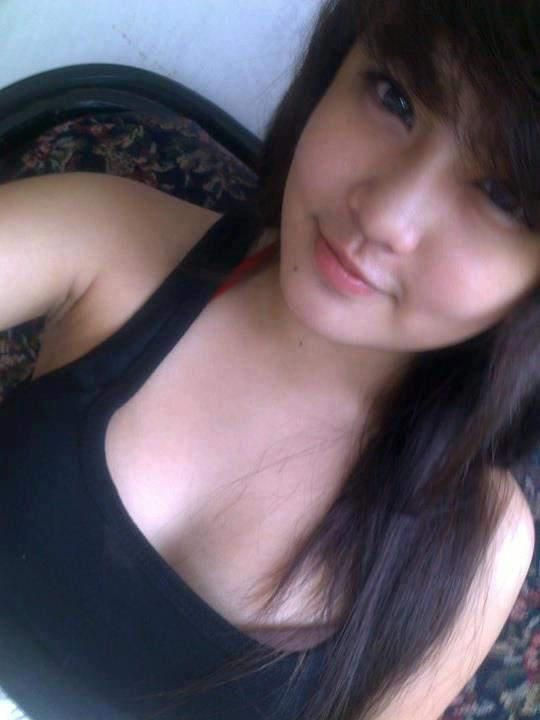 cewek manis