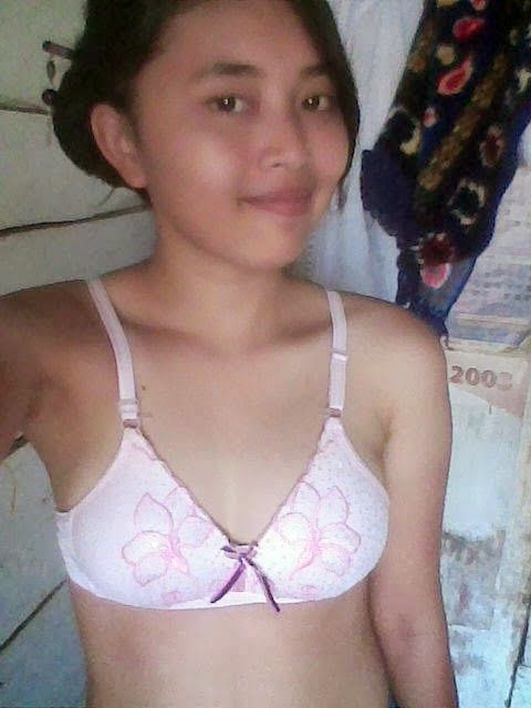 toket gadis montok