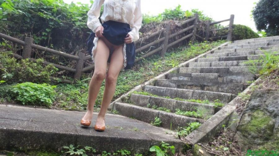 telanjang bugil