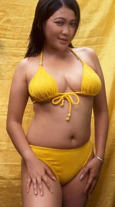 bahenol cantik bugil