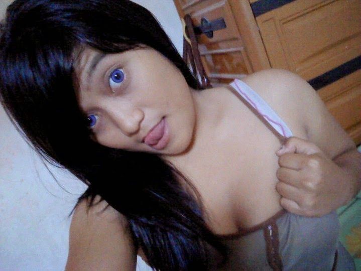masturbasi cewek cantik