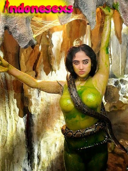 dewi persik telanjang bulat