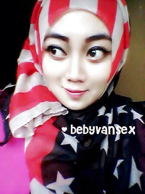 abg cantik bugil