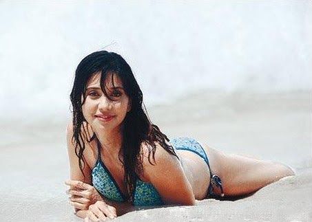 film zagarino ayu azhari frank