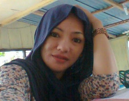 dada ketat jilbab muslimah