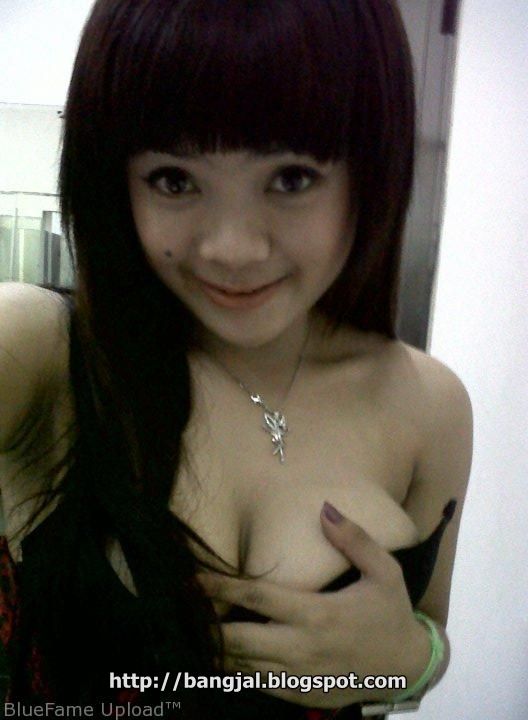 janda bugil