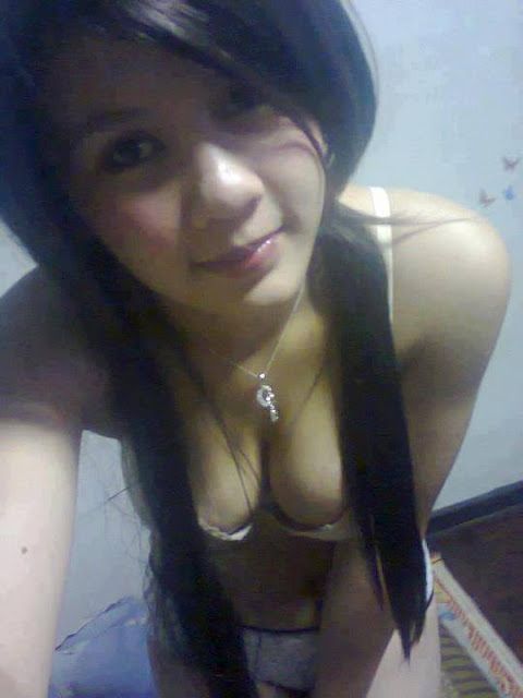 gambar dewi persik