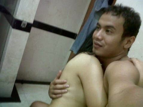gambar kartun suami istri