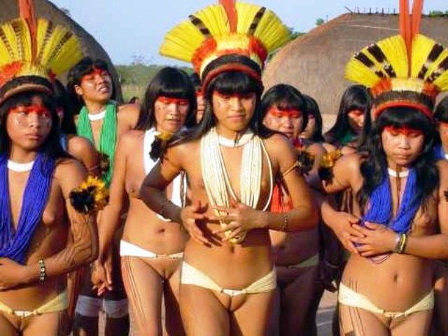 makanan suku asmat