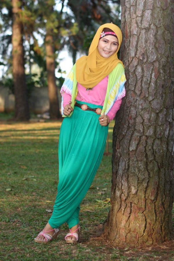 kebaya buat jilbab
