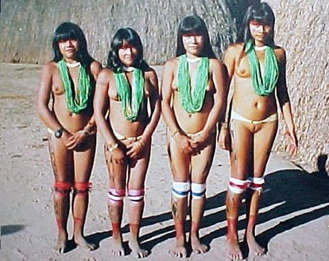 photo gadis suku pedalaman indonesia
