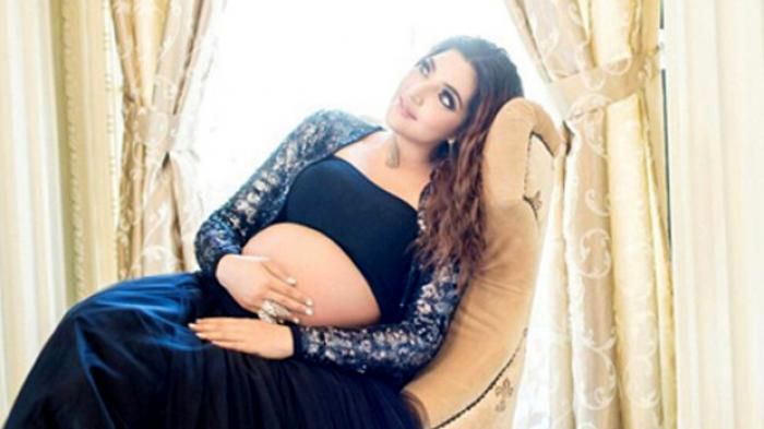 liat celana dalam artis indonesia