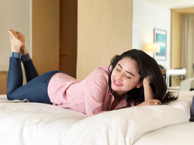 dewi persik telanjang