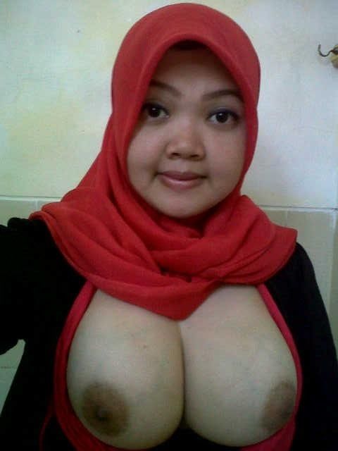 puting susu besar
