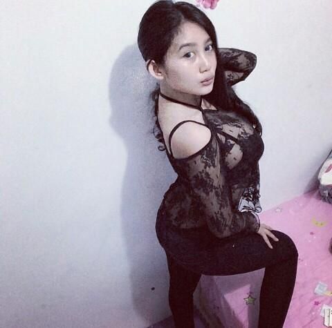 pamela safitri tetek
