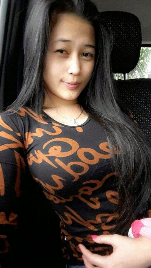 pamela safitri bugil