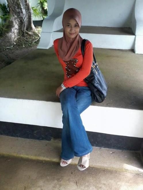 jilbab bugil