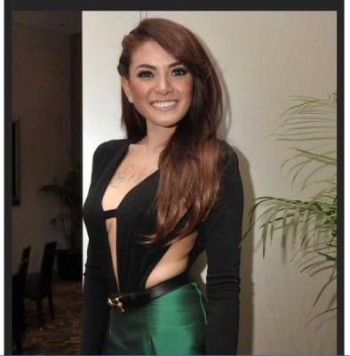 zaskia gotik bugil