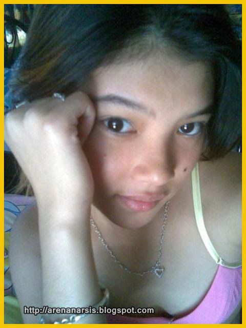 agnes monica hot