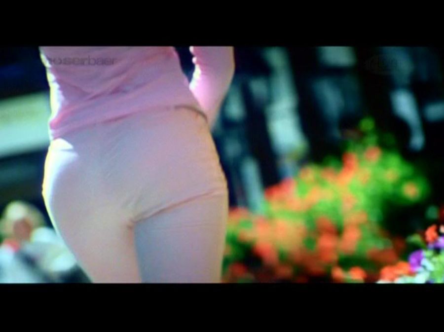 sunny leone ass