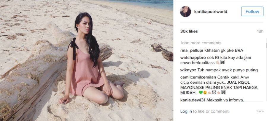 kartika putri ganti baju
