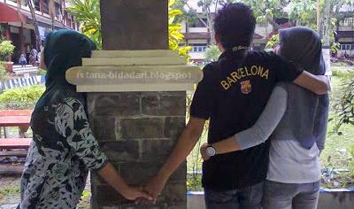 gambar selingkuh