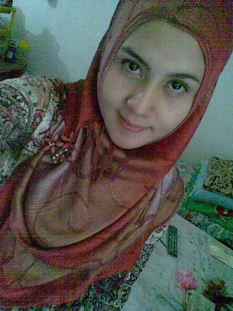 gadis cantik