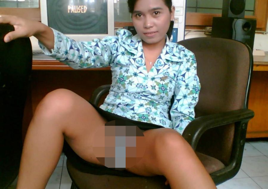 cantik bugil masturbasi