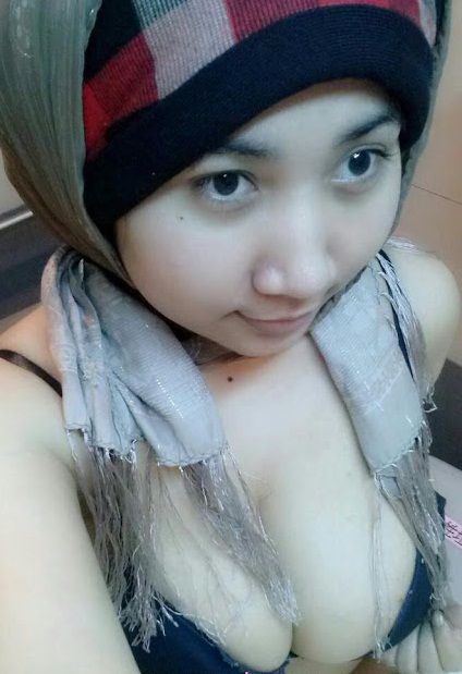 cewek cantik bugil