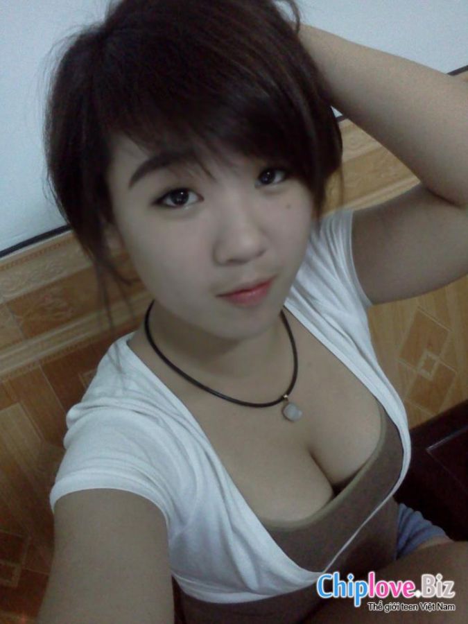 foto indah dewi pertiwi