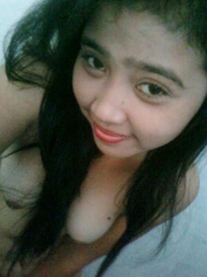 cewek manado telanjang