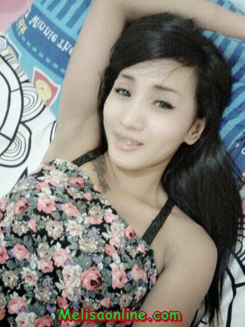 wanita penghibur youtube